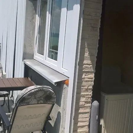 Neptun Apartman Apartament Balatonföldvár