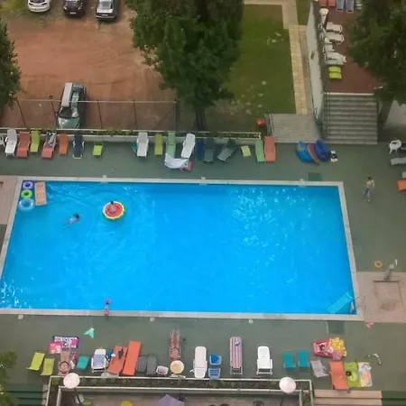 Neptun Apartman Apartament